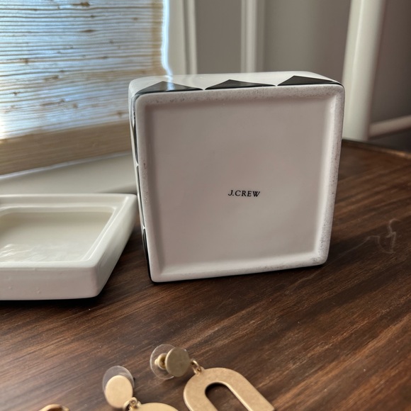 J. Crew Ceramic Jewelry Box - Picture 3 of 4